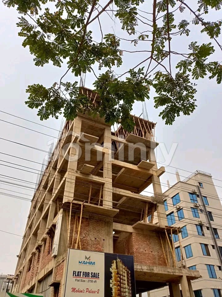Grand 2,756 Sft Single Unit South-Facing Apartment for Sale at Block-L, Basundhara R/A - 2