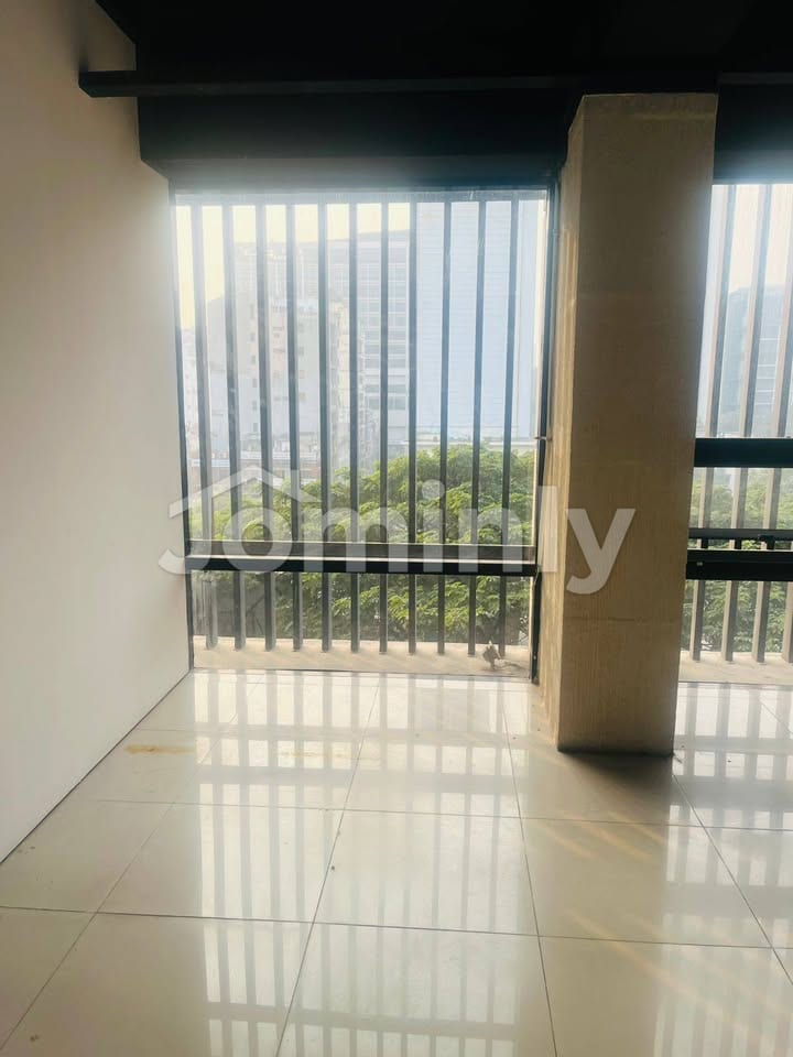 Prime 1,547 Sft Corporate Office Space for Rent at Kamal Ataturk Avenue, Banani Dhaka - 5