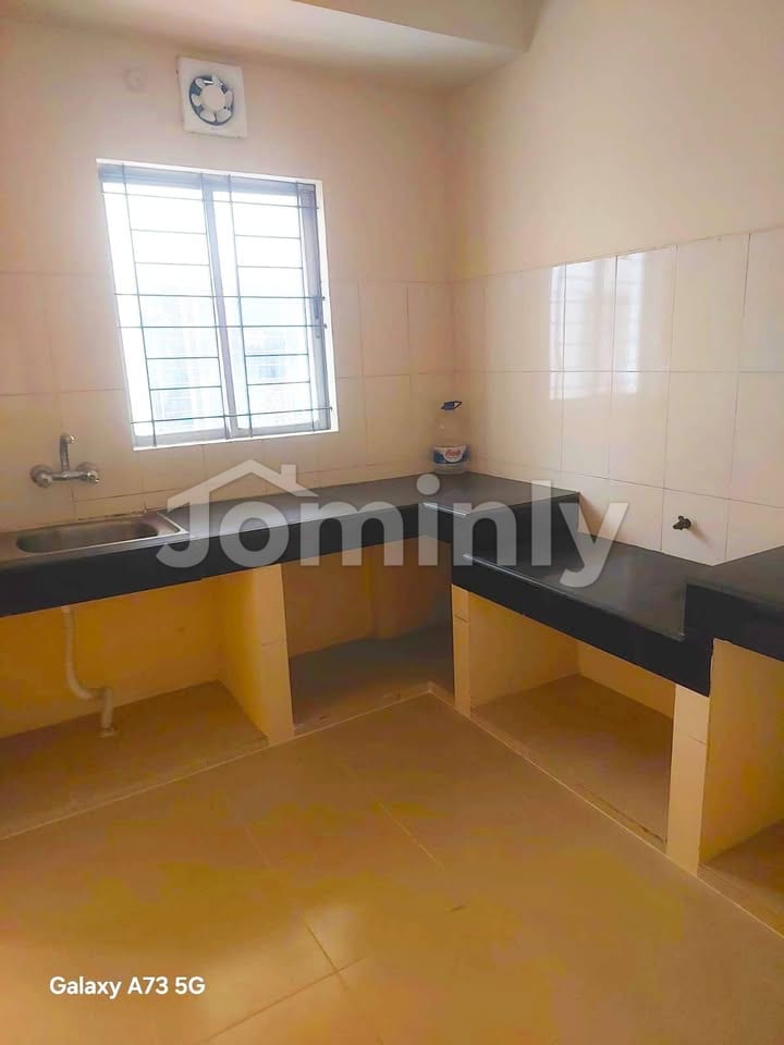 Rare 1,721 Sft East-Facing Lake & Park Facing Apartment for Sale at Sector 13, Uttara - 3