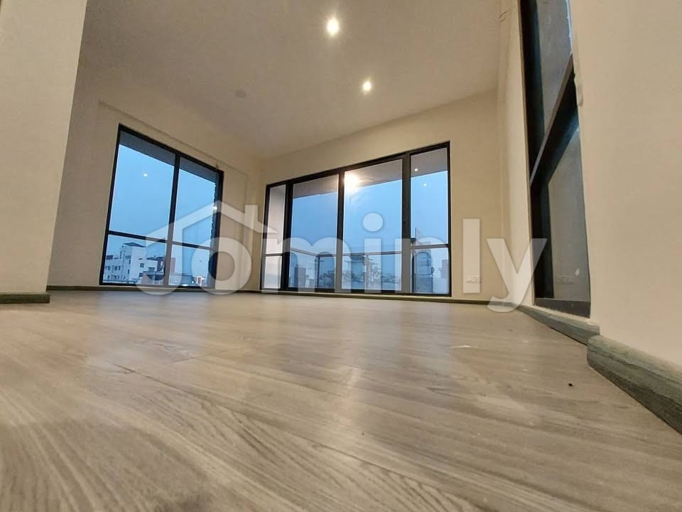 Brand New 5,360 Sft Premium South-Facing Duplex with Double Parking at Bashundhara R/A - 3