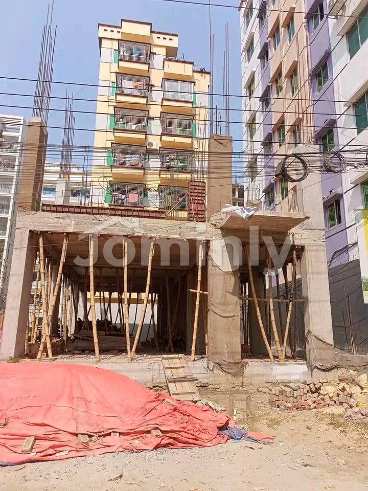 Prime 1,400 Sft South-Facing Single Unit Apartment at Aftabnagar Block-F, Dhaka - 2
