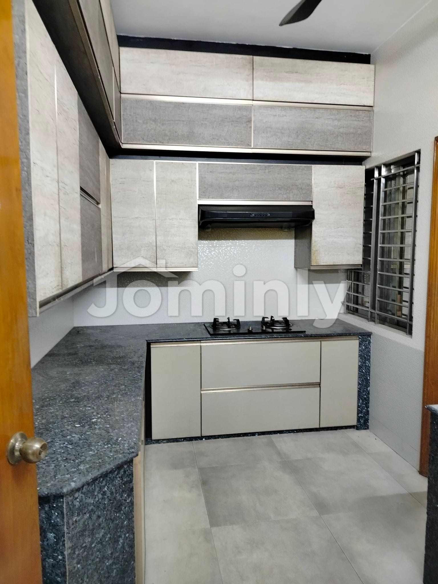 Premium 2250 Sqft 3-Bedroom Semi-Furnished Apartment for Rent in Banani Block-D - 3