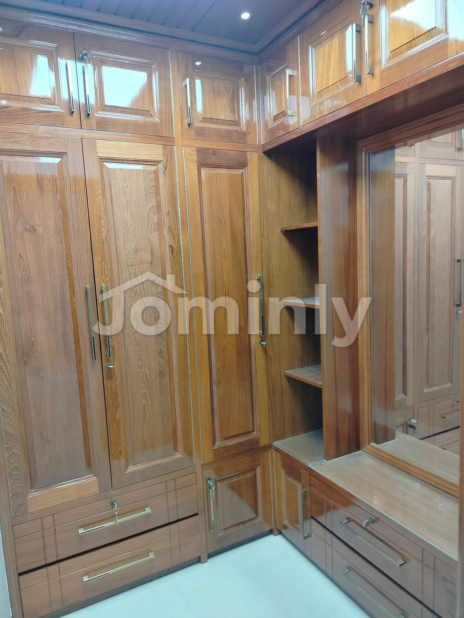 Premium 2250 Sqft 3-Bedroom Semi-Furnished Apartment for Rent in Banani Block-D - 4