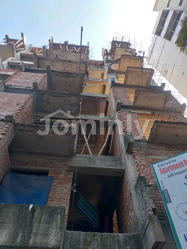 Premium 1,500 Sft Ongoing Apartment at Baitus Salam R/A, Jigatola (Near Dhanmondi 4/A)