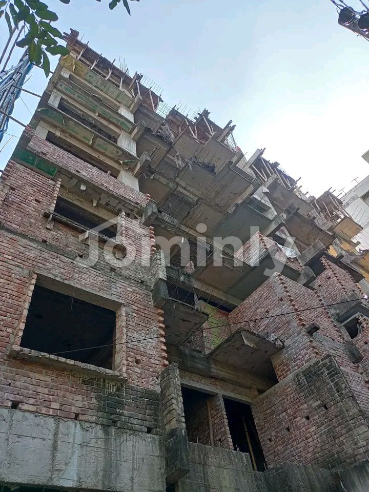 Premium 1,500 Sft Ongoing Apartment at Baitus Salam R/A, Jigatola (Near Dhanmondi 4/A) - 2