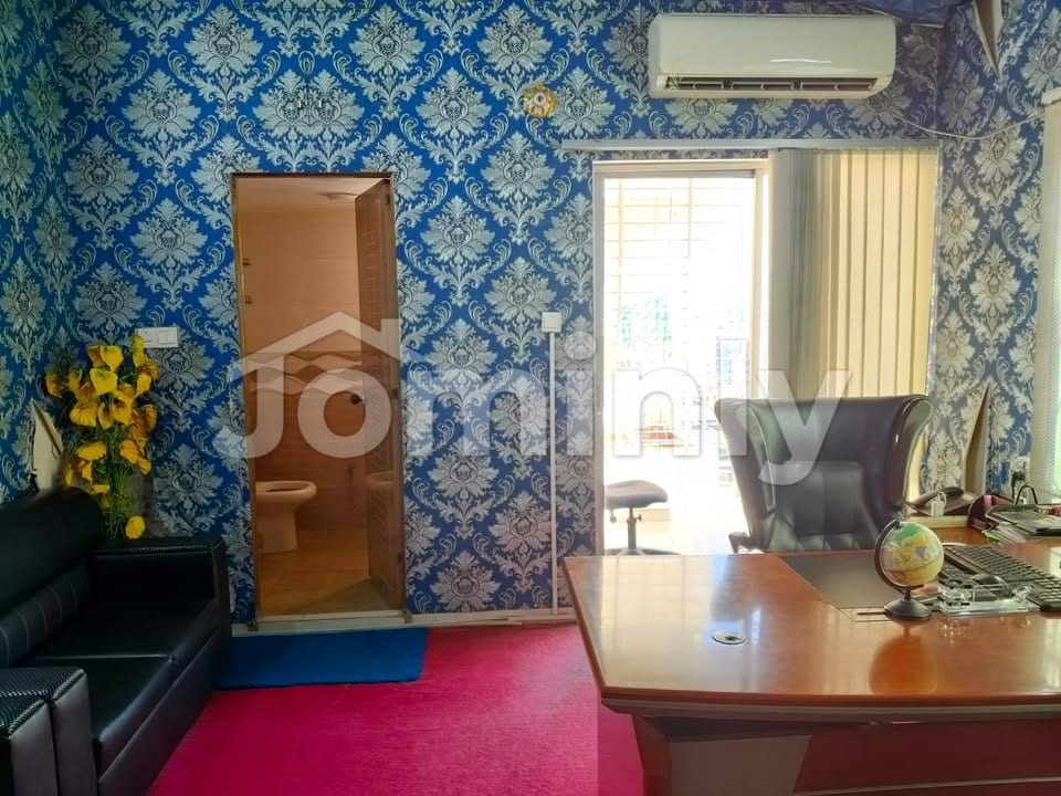 Exclusive 2137 Sqft South-Facing Corner Apartment for Sale in Uttara Sector-3 - 4