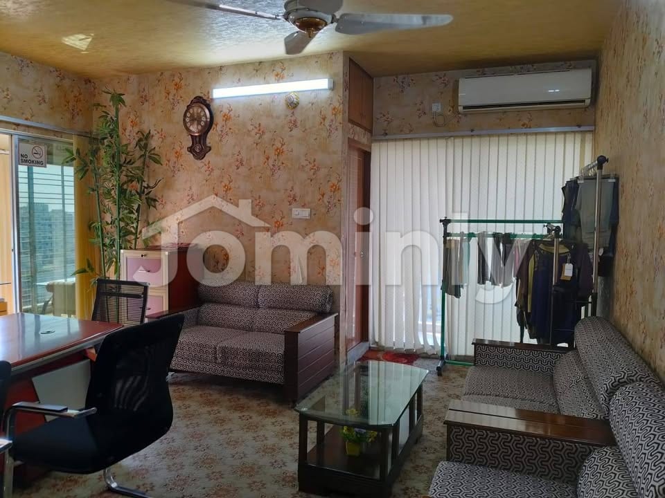 Exclusive 2137 Sqft South-Facing Corner Apartment for Sale in Uttara Sector-3 - 5