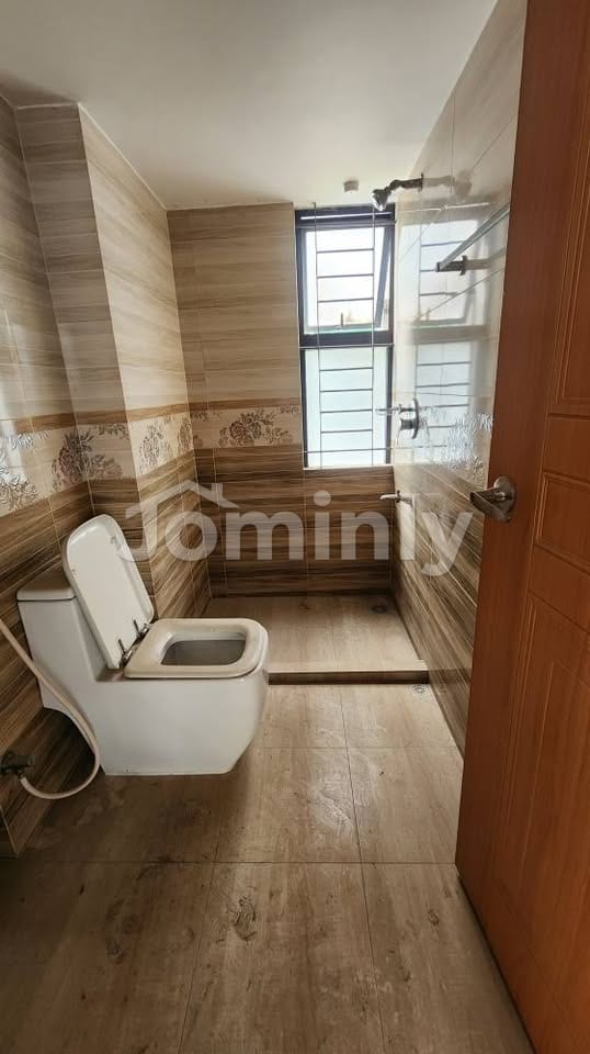 Brand New 2000 Sqft 4-Bedroom Single-Unit Apartment for Sale in Bashundhara R/A Block-C - 2