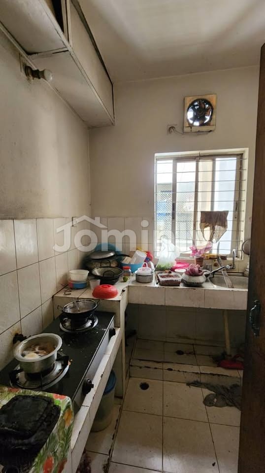 Ready 1215 Sqft 2-Bedroom Used Apartment for Sale in Lalmatia Block-C - 2