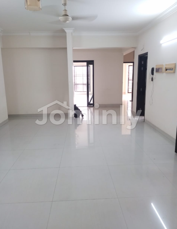 Spacious 2,250 Sft North-Facing Apartment for Rent at Banani North (Govt. Gas & Parking)