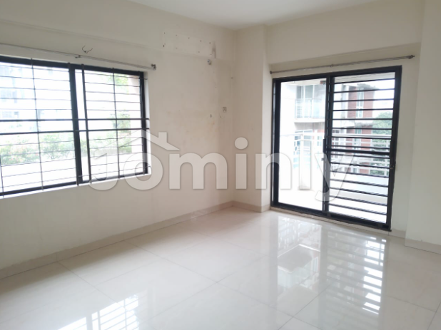 Spacious 2,250 Sft North-Facing Apartment for Rent at Banani North (Govt. Gas & Parking) - 4