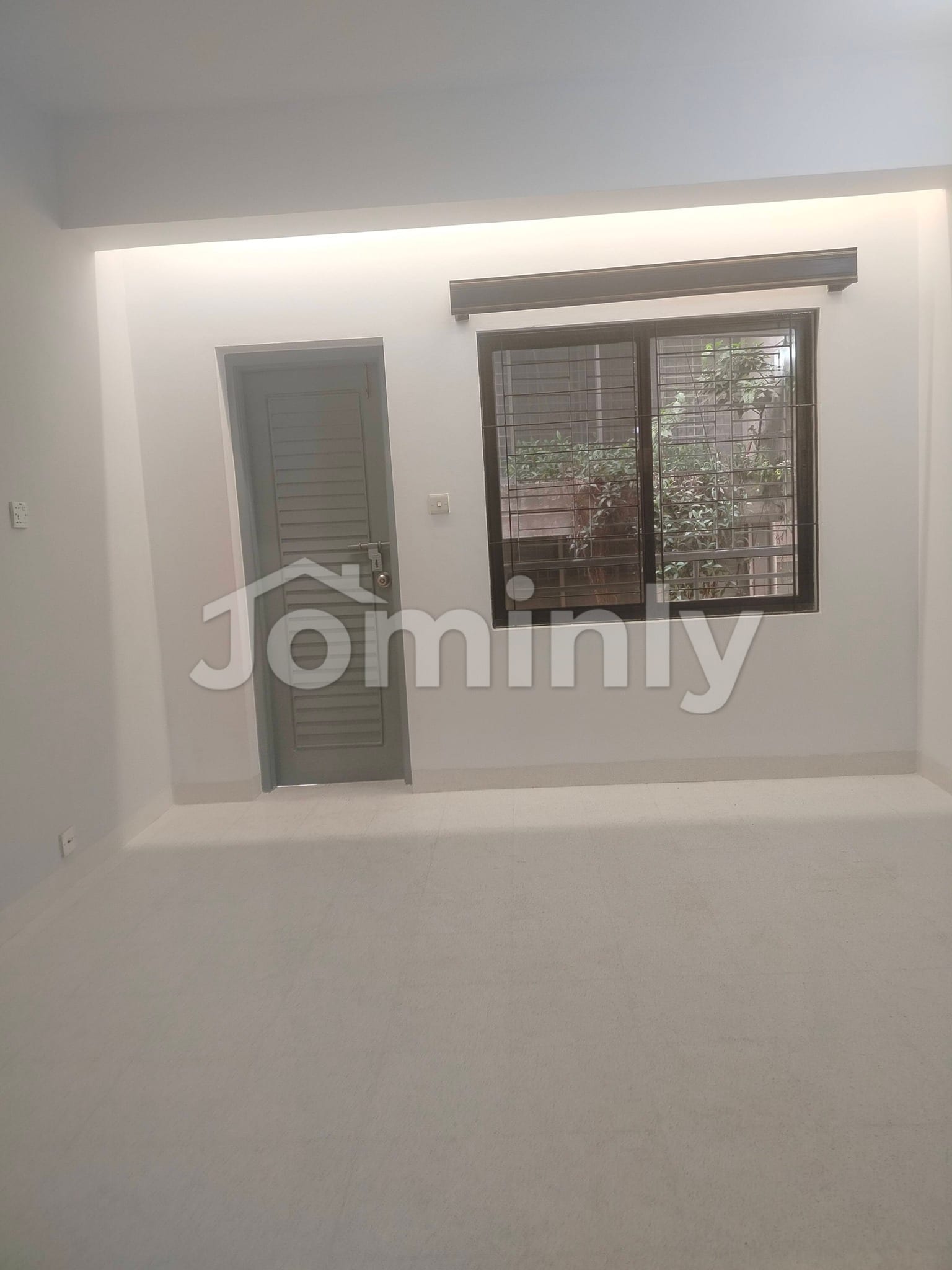Spacious 1750 Sqft 3-Bedroom Apartment for Rent in Banani Block-B - 5