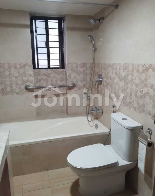Premium 2,400 Sft Semi-Furnished South-Facing Apartment for Rent at Banani (Govt. Gas) - 5
