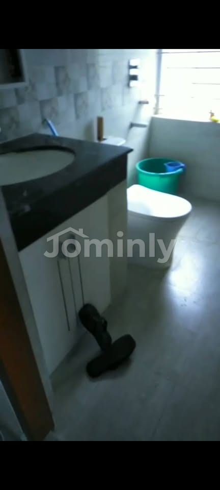 Premium 1,650 Sft Single Unit South-Facing Ready Apartment for Sale at Sector 15, Uttara - 4