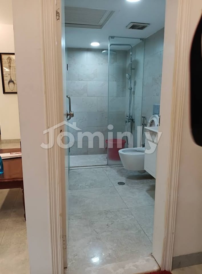 Luxury 2550 Sqft 3-Bedroom Apartment with Study Room for Sale in Banani Block-F - 2