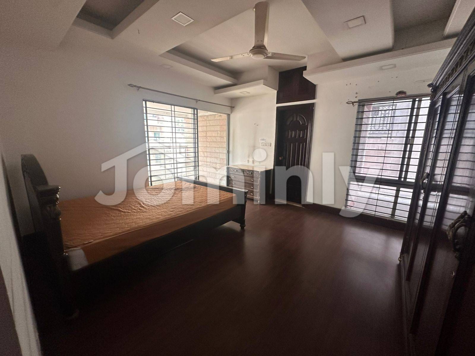 Exclusive 3250 Sqft 4-Bedroom Luxury Apartment for Rent in Banani - 5