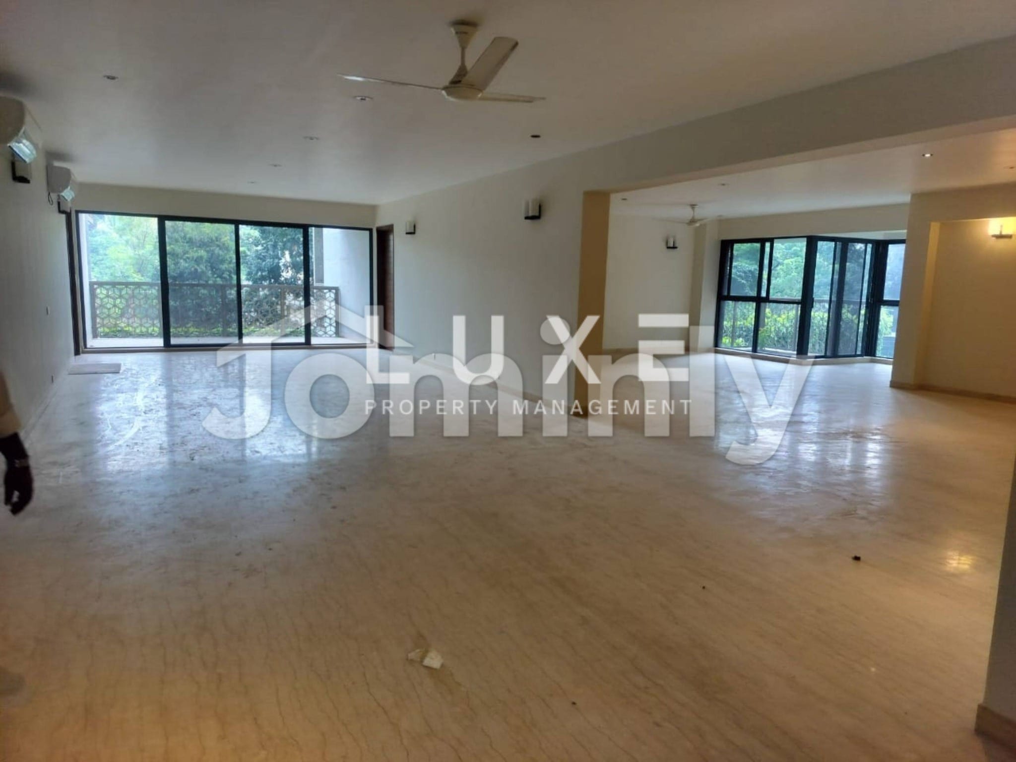 Beautiful 3-Bedroom Semi-Furnished Apartment for Rent at Gulshan-2 Prime Location - 4