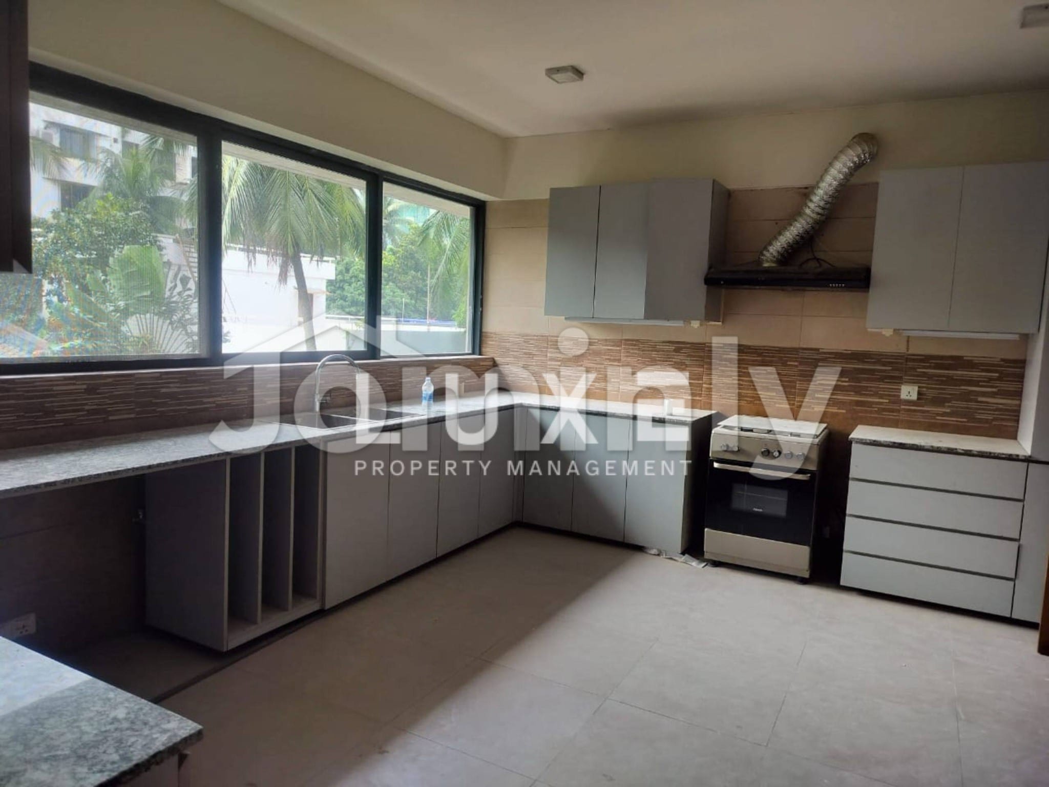 Beautiful 3-Bedroom Semi-Furnished Apartment for Rent at Gulshan-2 Prime Location - 5
