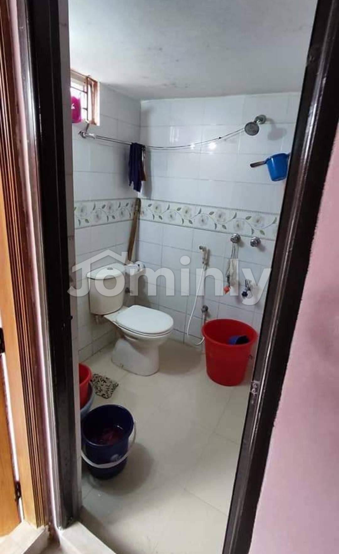 Well-Ventilated 1,050 Sft 3-Bedroom Apartment for Sale at South Goran, Khilgaon - 5