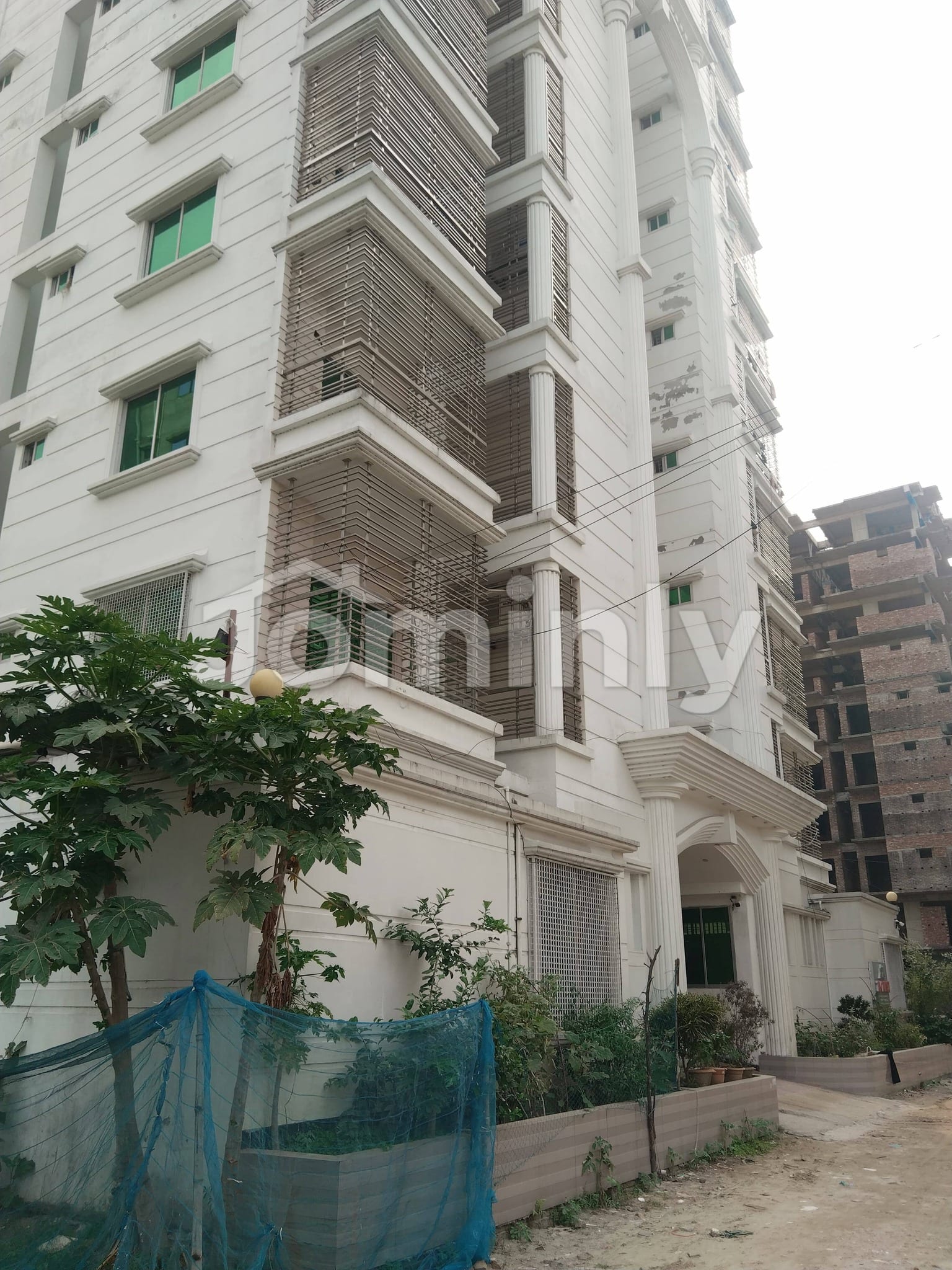 Exclusive 10-Storied Residential Building for Sale at Block-F, Aftabnagar