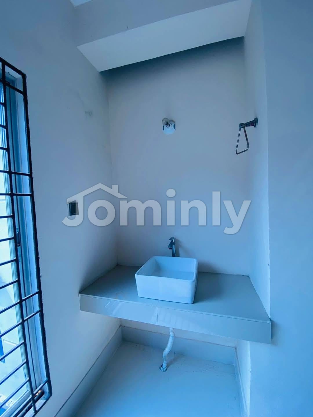 1,740 Sft Luxury 4-Bedroom Flat for Sale with Eid Discount! - 4
