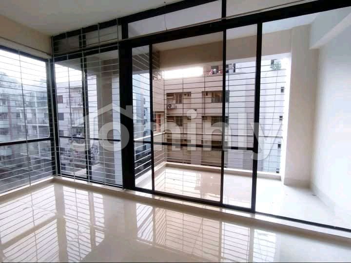1280 Sft Ready Flat for Sale at South Banasree (Multiple Sizes 1,075–1,400 Sft Available) - 2