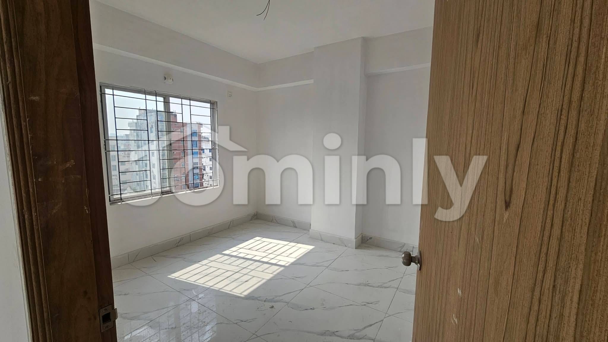 PREMIUM 1,620 SFT SOUTH-FACING APARTMENT WITH ROOFTOP POOL | HATIRJHEEL - 4