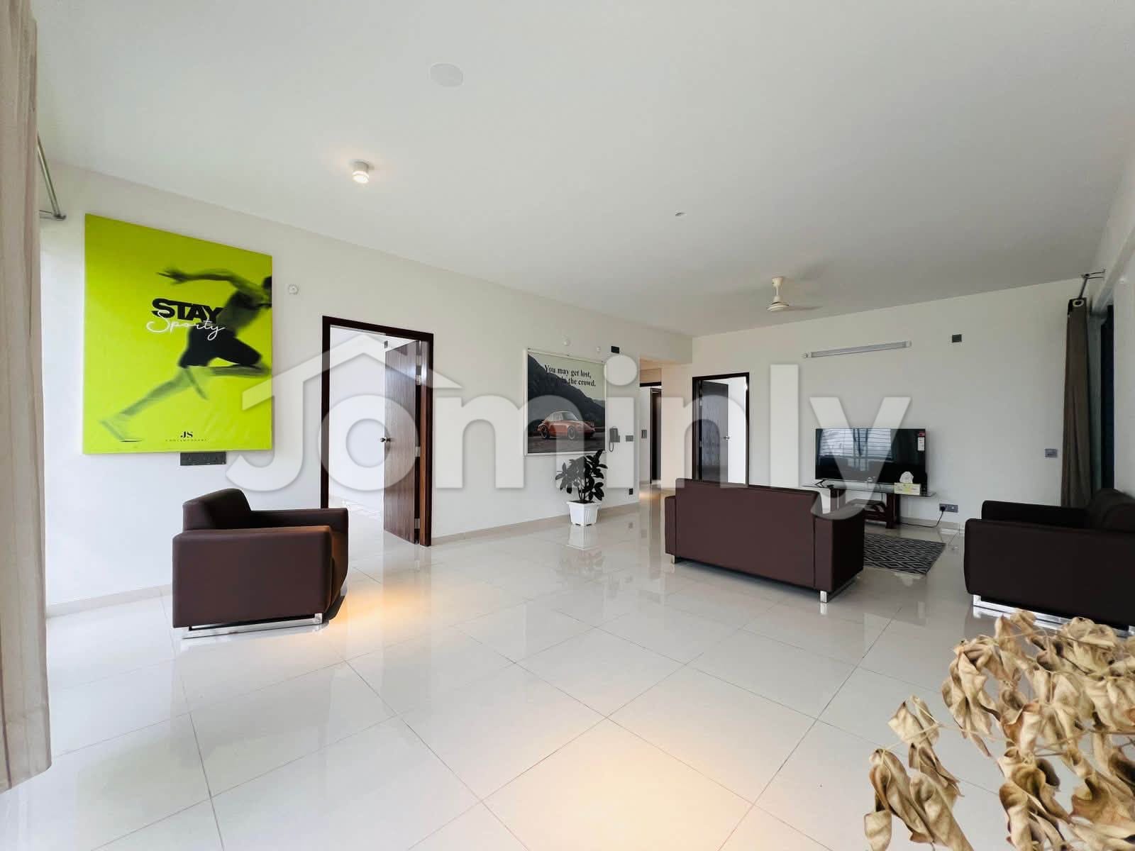 Brand New Luxury Lake-View Apartment for Sale in Bashundhara - 2