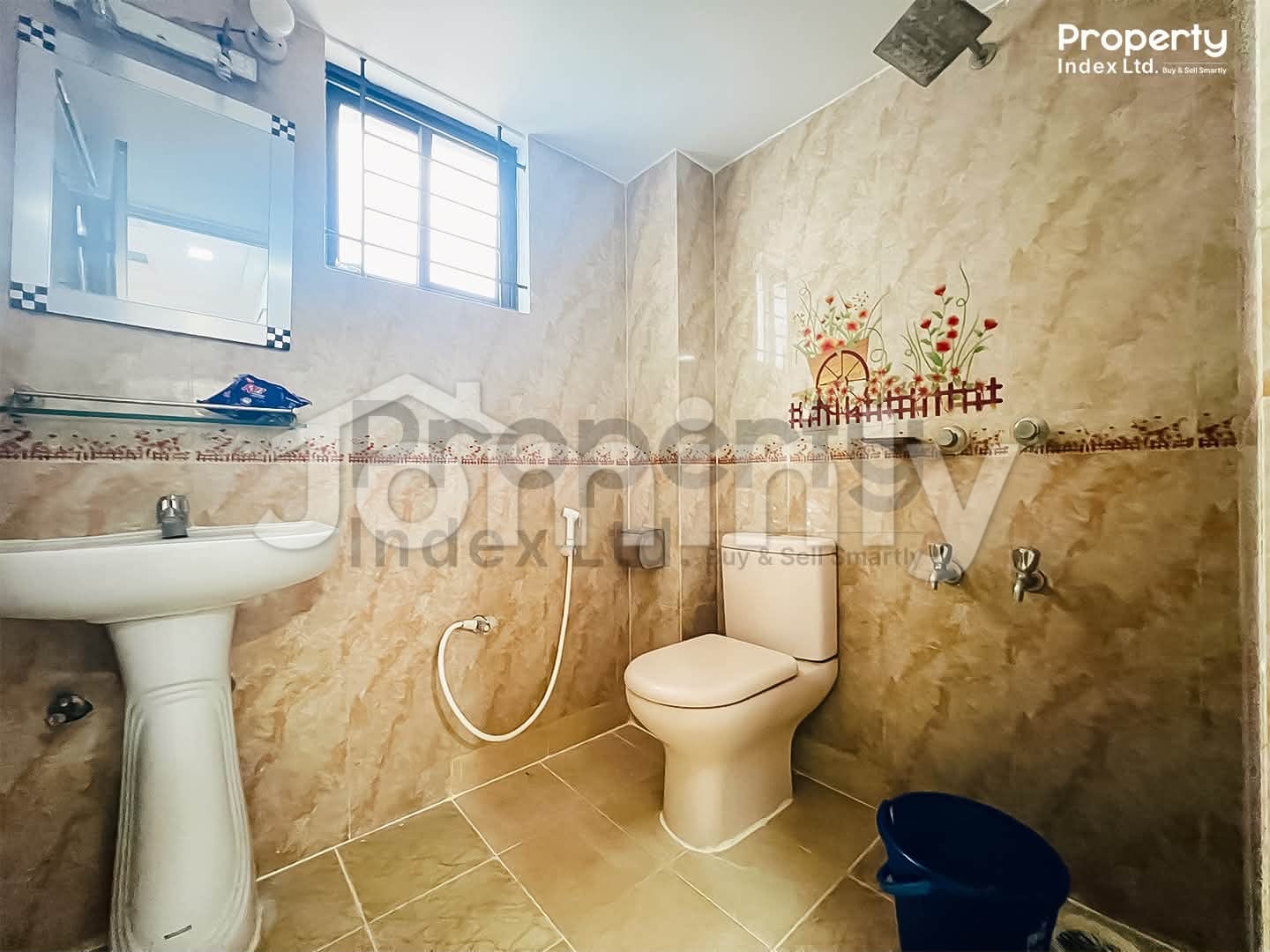 Well-Maintained Used Apartment for Sale in Bashundhara - 5