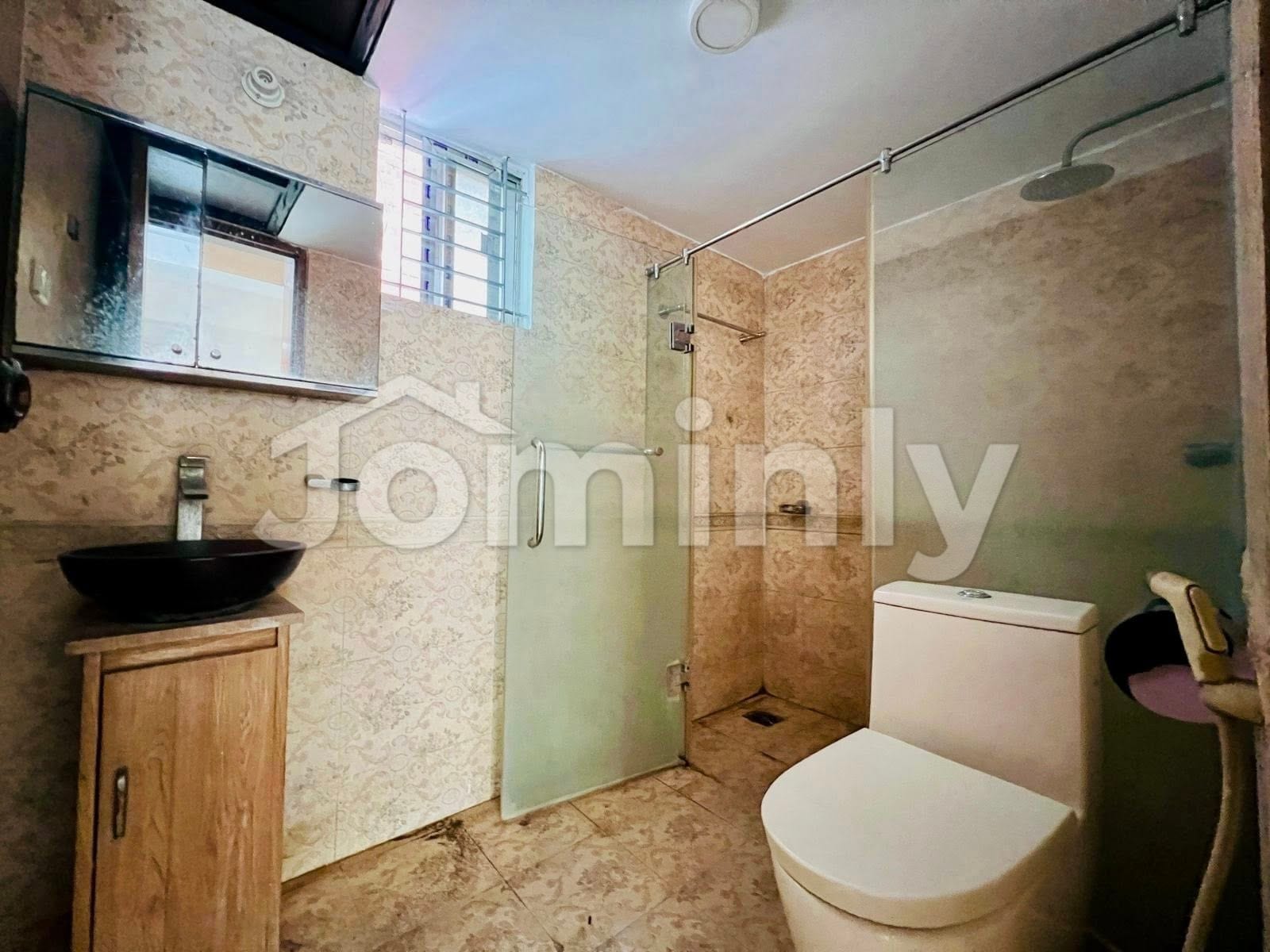 Beautifully Designed 1550 Sft 3-Bedroom Apartment for Sale in Bashundhara R/A Block F - 2
