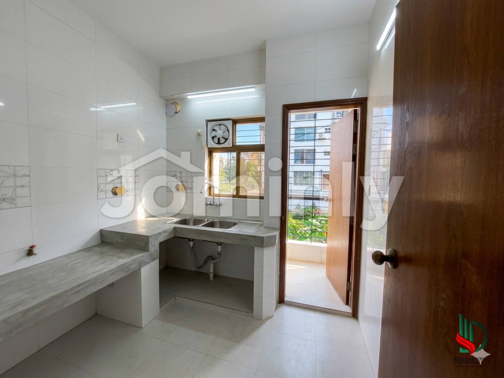 Spacious Flat Rent at Block A, Bashundhara R/A - 2