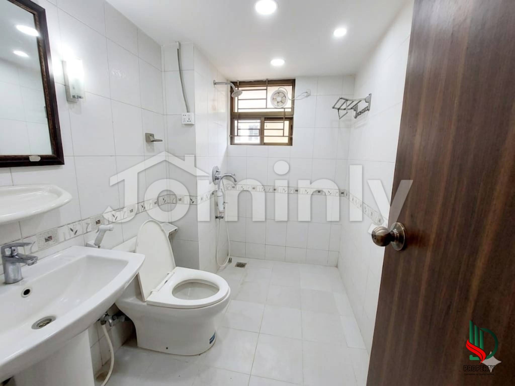 Spacious Flat Rent at Block A, Bashundhara R/A - 5