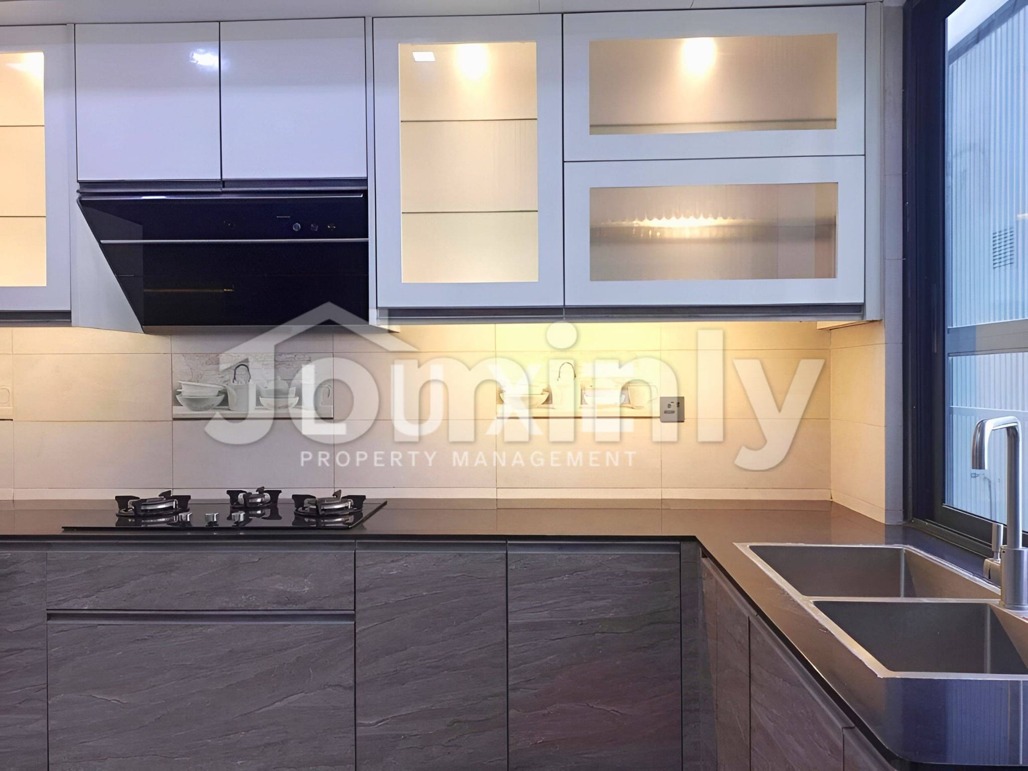 Spacious Semi-Furnished Flat Rent at Gulshan-2 - 5
