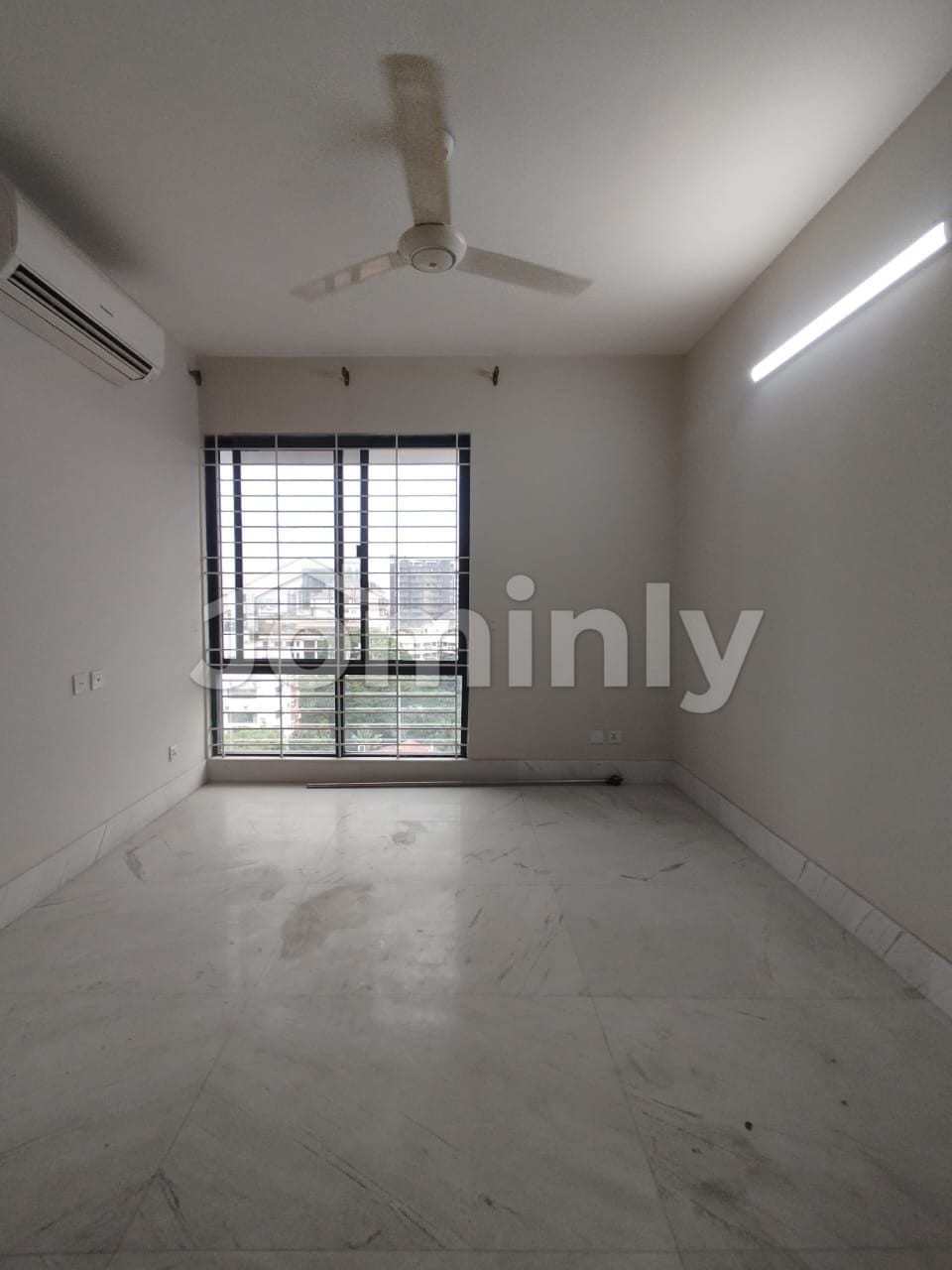 Elegant Apartment at Block M, Bashundhara R/A - 5