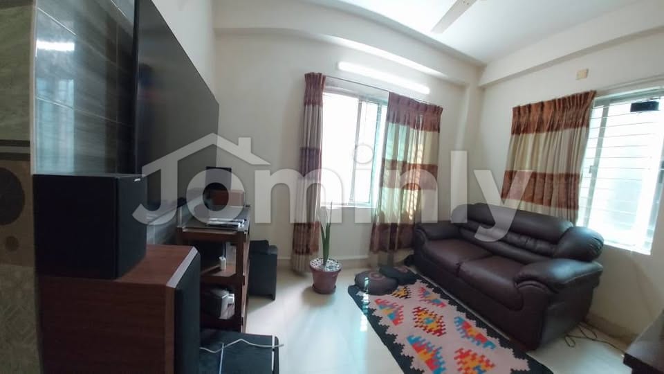 Executive Residency @ Bashundhara R/A (3rd Floor)