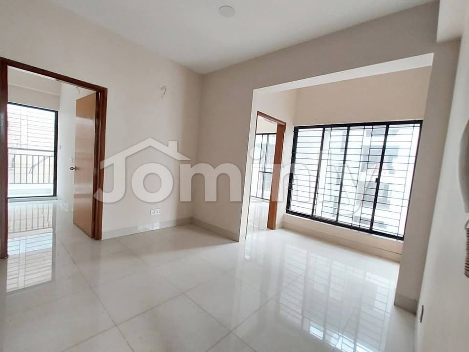 Executive South-Facing Residency @ Block D, Bashundhara R/A - 3