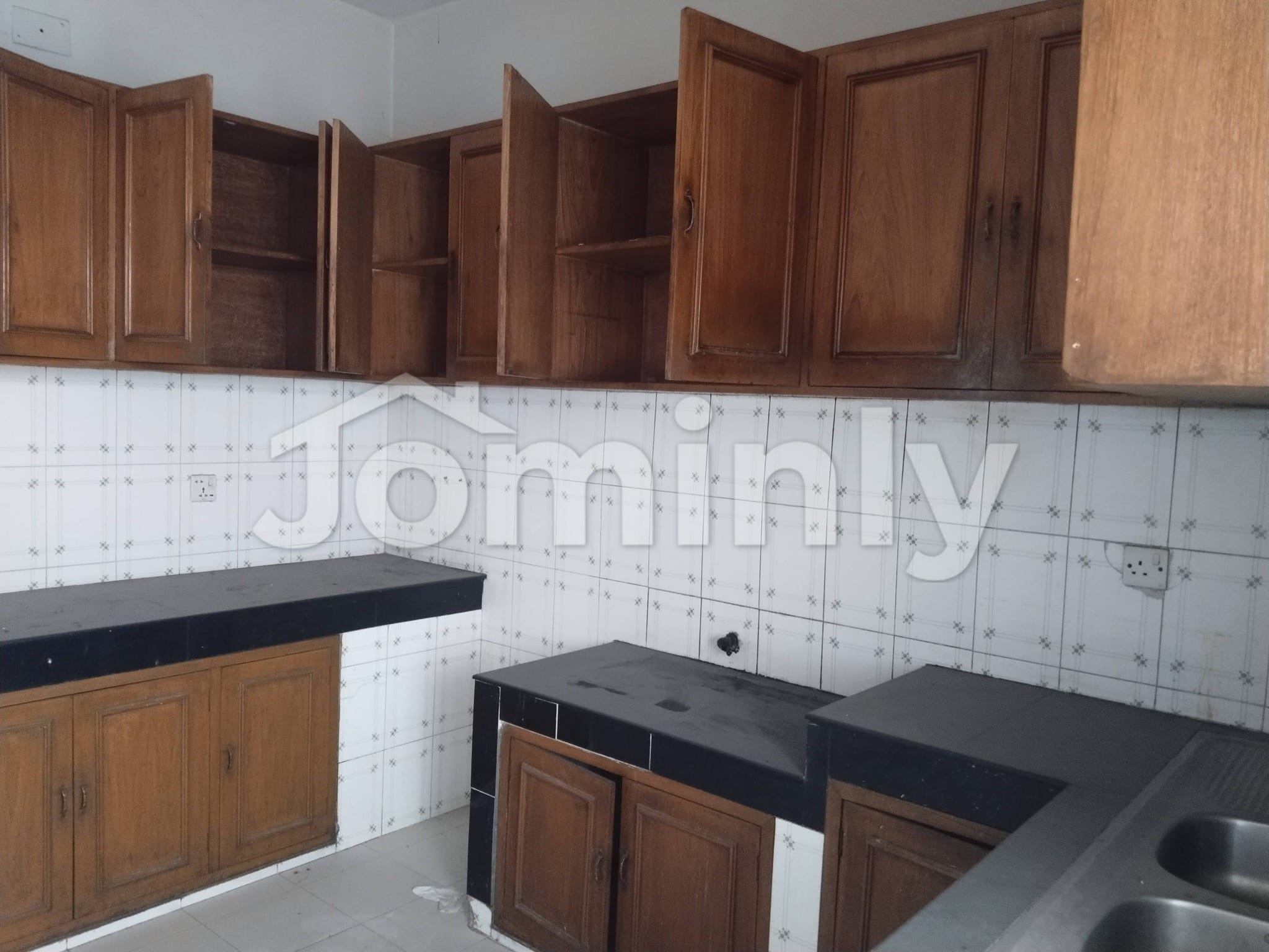 South-Facing Spacious Residency @ Dhanmondi 4/A (5th Floor) - 5
