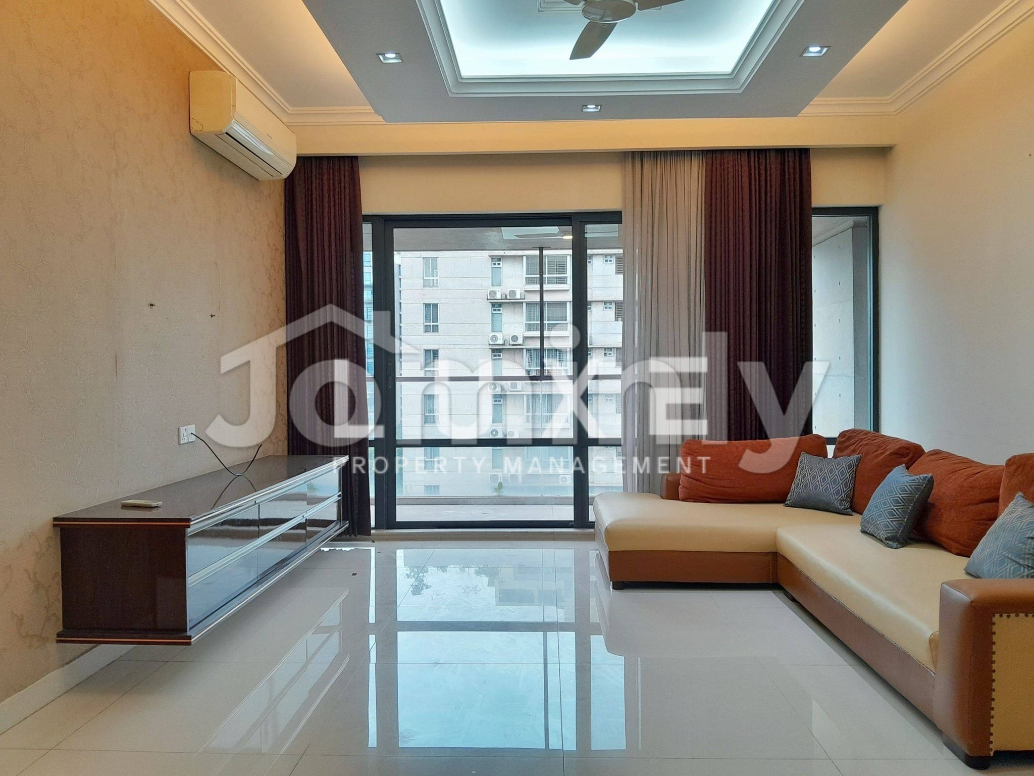Modern 4,000 SQFT Semi-Furnished Residency @ Prime Gulshan-2