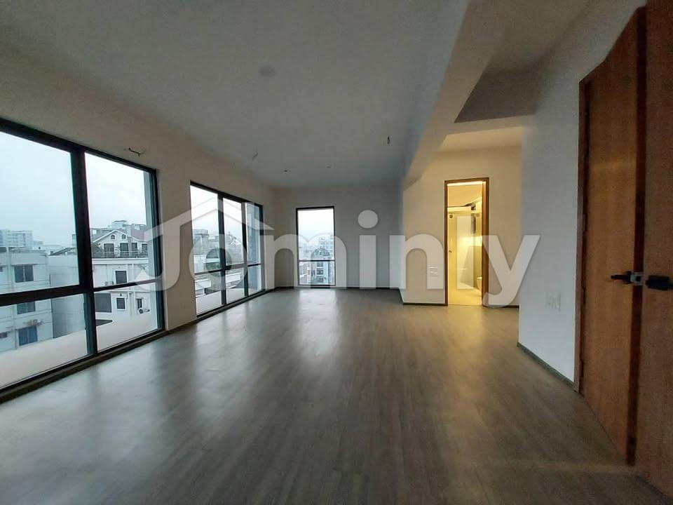 Brand New Luxury Duplex Property for Sale @ Bashundhara R/A (List-B) - 3