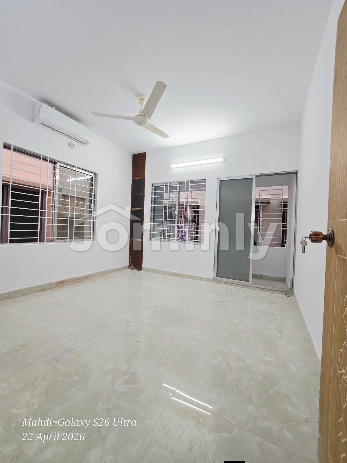 Single Unit Ready Apartment with Titas Gas @ Road 13, Sector 14, Uttara - 4
