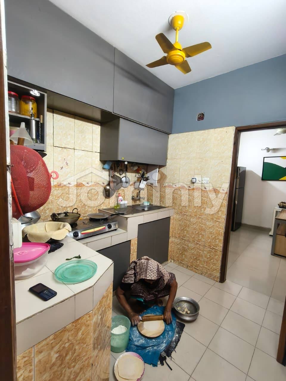 Compact Ready Apartment for Sale @ Khilji Road, Mohammadpur - 4