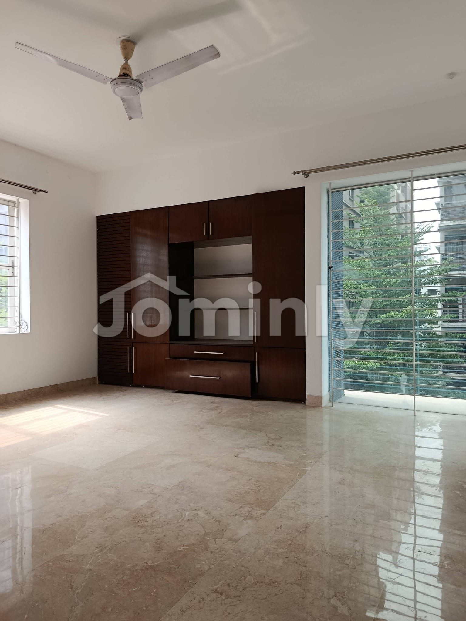 4,200 SQFT Luxury Apartment with Swimming Pool for Rent @ Baridhara Diplomatic Zone - 4