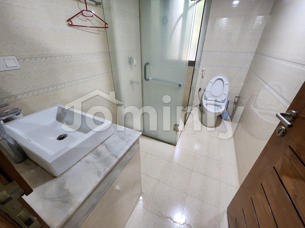 Luxurious 2900 Sft Fully Furnished Apartment for Rent in Gulshan 1 - 2