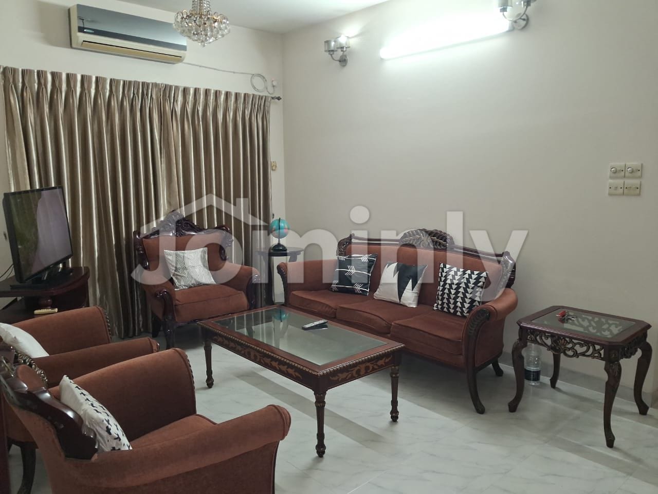 1850 Sft Fully Furnished 3-Bedroom Apartment for Rent in Gulshan North - 3