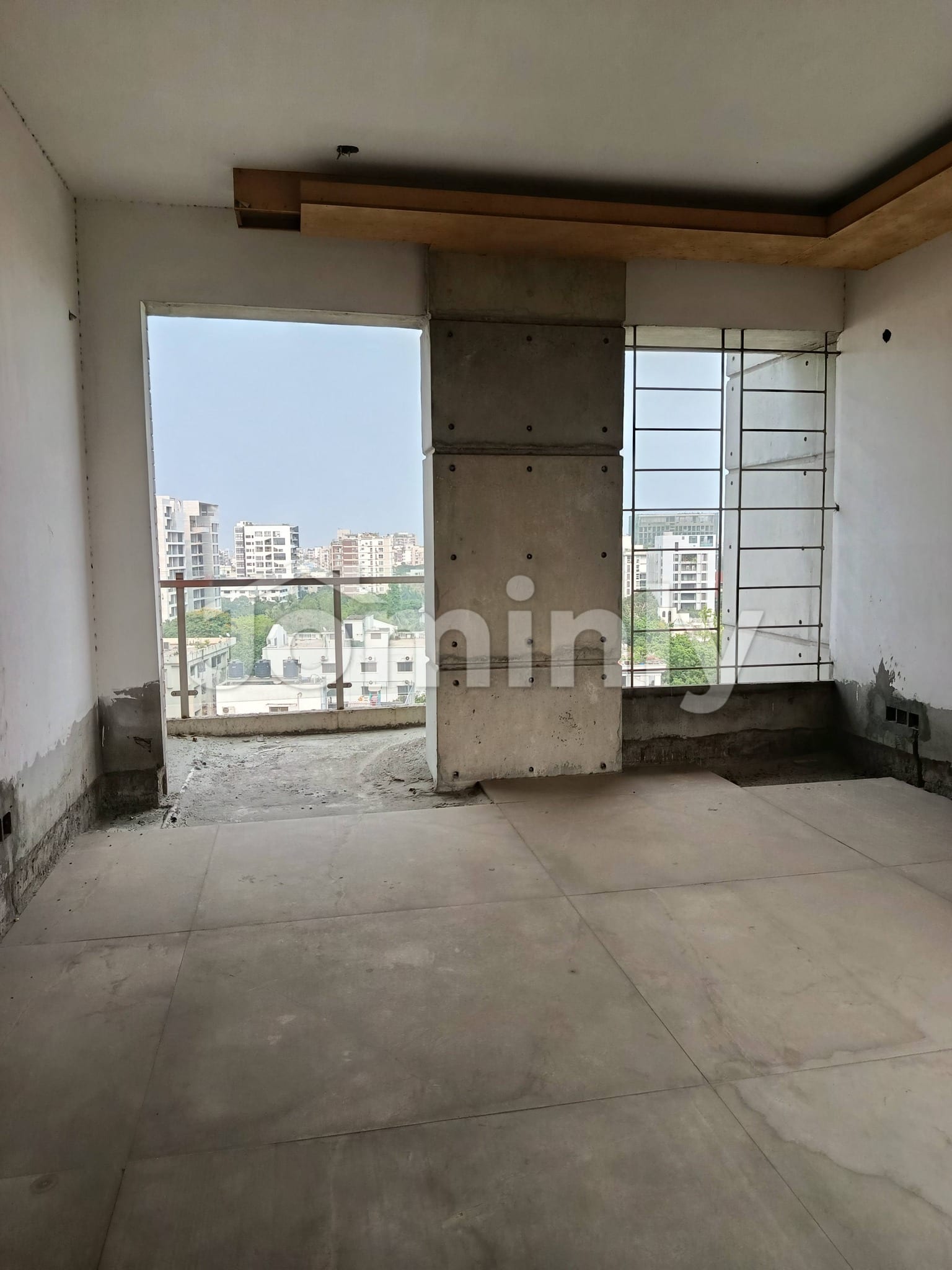 South-East Facing 3,500 SQFT Luxury Apartment with Swimming Pool @ North Gulshan - 5