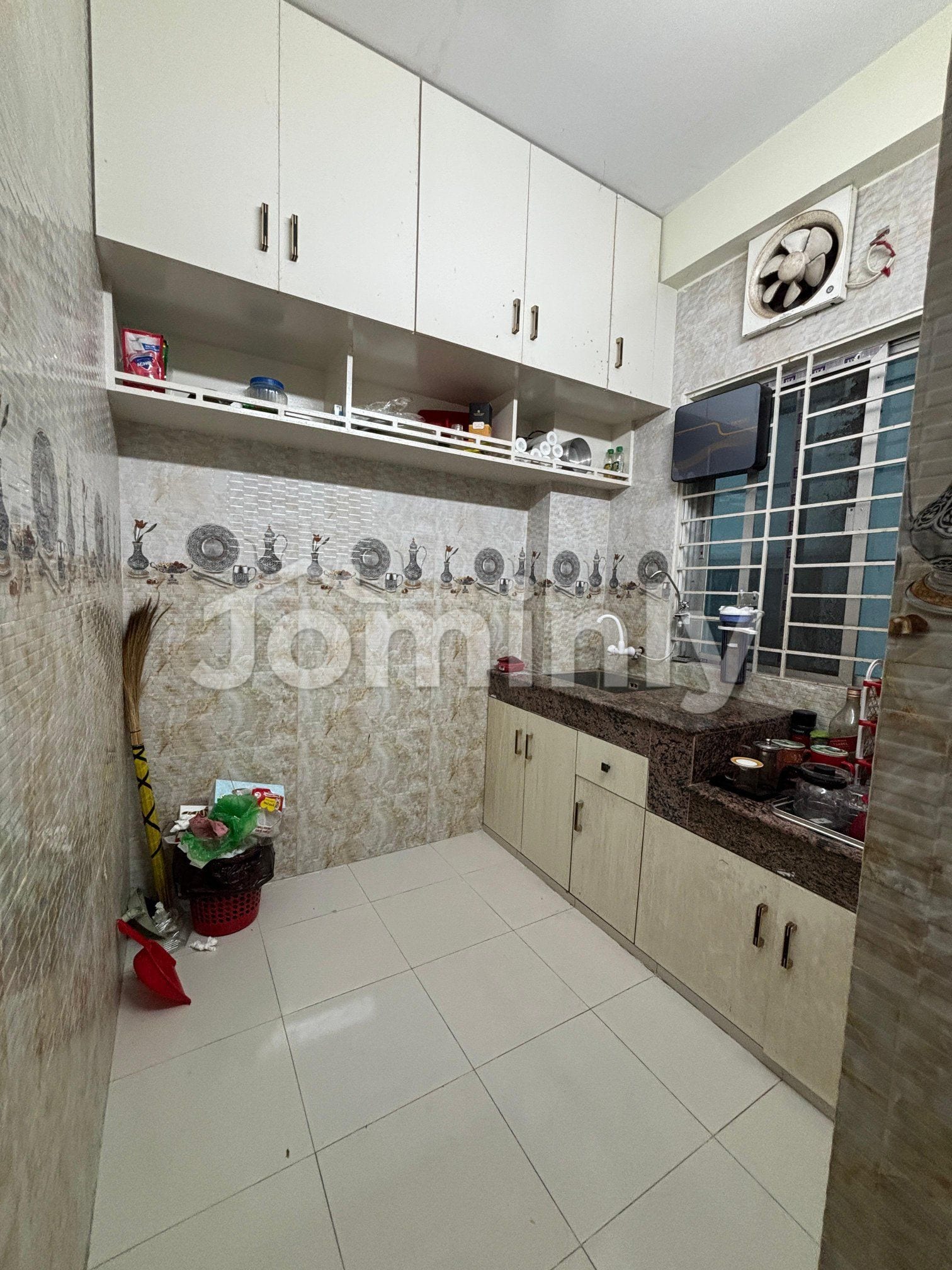 Family Only: 1100 Sft 2-Bedroom Apartment for Rent in Bashundhara R/A Block D - 4