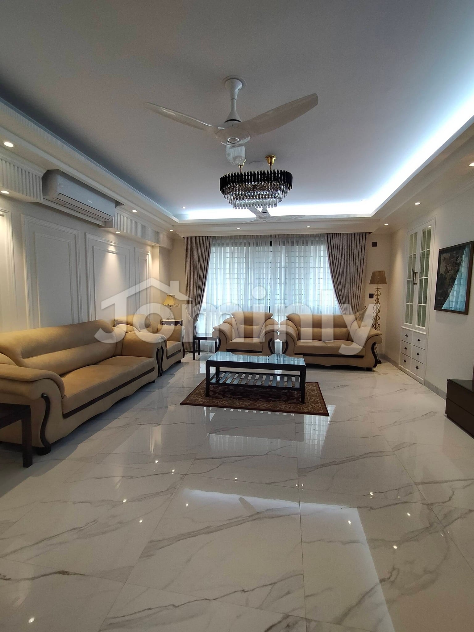 Fully Furnished 3000 Sft Luxury Apartment for Rent in Gulshan North (Exclusively for Foreigners)