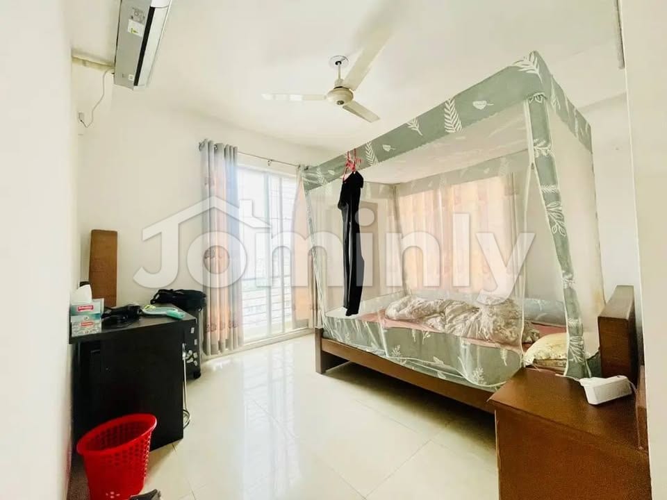 Single-Unit 1,600 SQFT 3rd Floor Apartment for Sale @ Block F, Sector 15, Uttara - 3