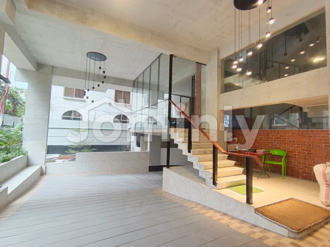 Spacious 2150 Sft South-Facing New Apartment for Rent in Bashundhara R/A