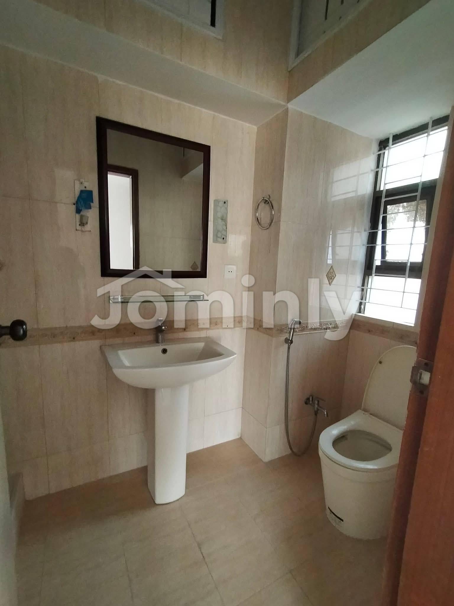 Spacious 3300 Sft 4-Bedroom Apartment for Rent in Gulshan-1 - 3